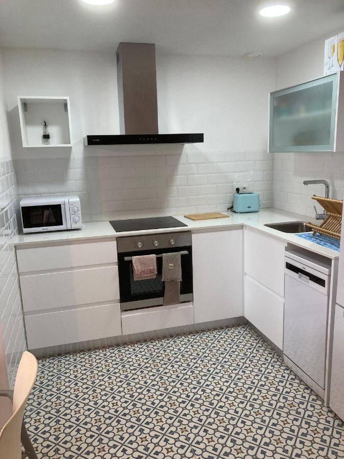 Can Llavi Apartment Canet De Mar Bagian luar foto