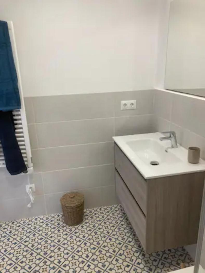Can Llavi Apartment Canet De Mar Bagian luar foto